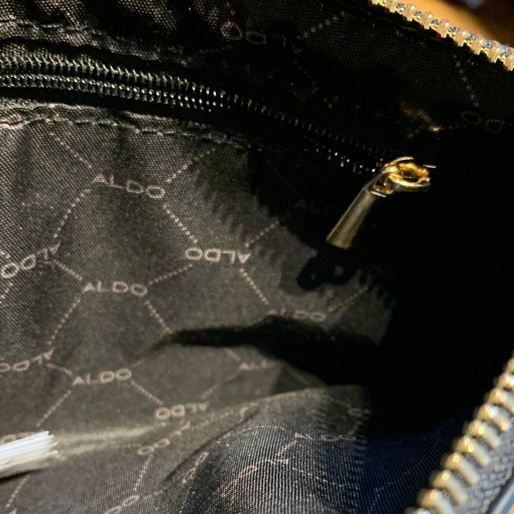 ALDO Black Cream Neutral Preppy Patterned Wristlet Wallet Like New Zipper Pouch - Picture 5 of 5